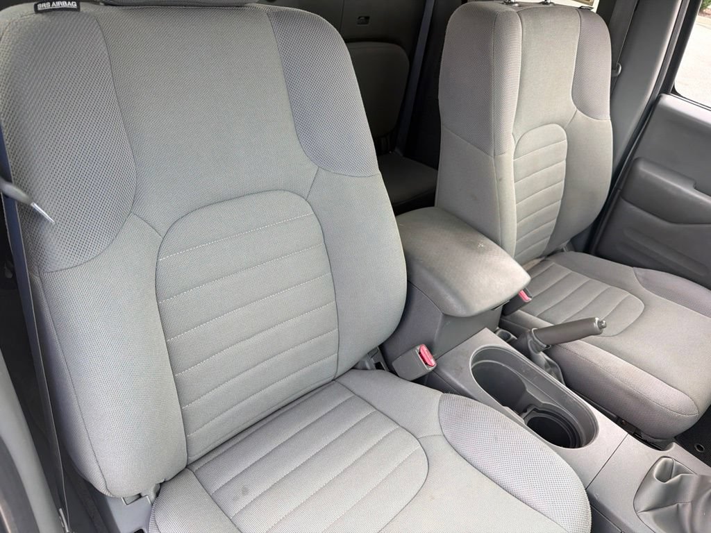 Used 2018 Nissan Frontier S RWD image 26