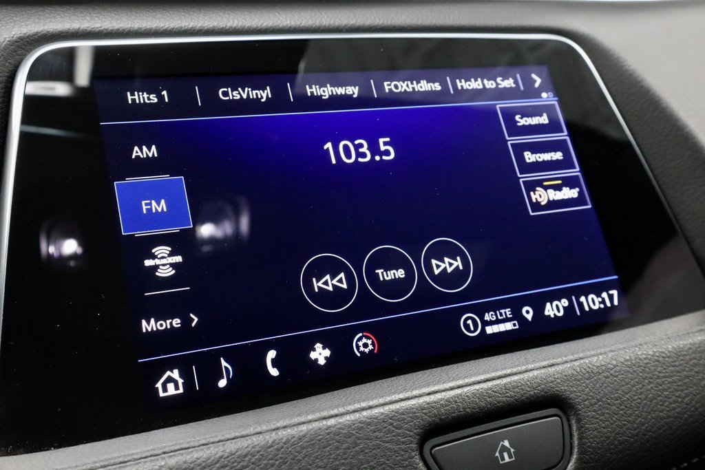 Used 2023 Cadillac XT4 Premium Luxury image 10