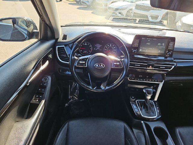 Used 2021 Kia Seltos EX AWD/4WD image 11