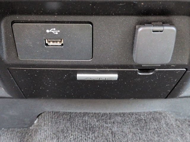 Certified 2018 Ford F150 XLT RWD image 21