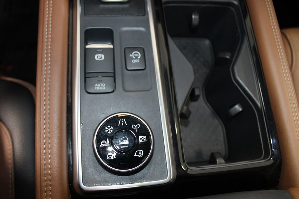 Used 2023 Nissan Pathfinder Platinum AWD/4WD image 47