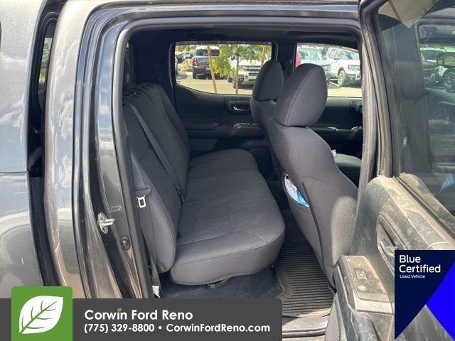 Used 2017 Toyota Tacoma TRD Sport AWD/4WD image 13