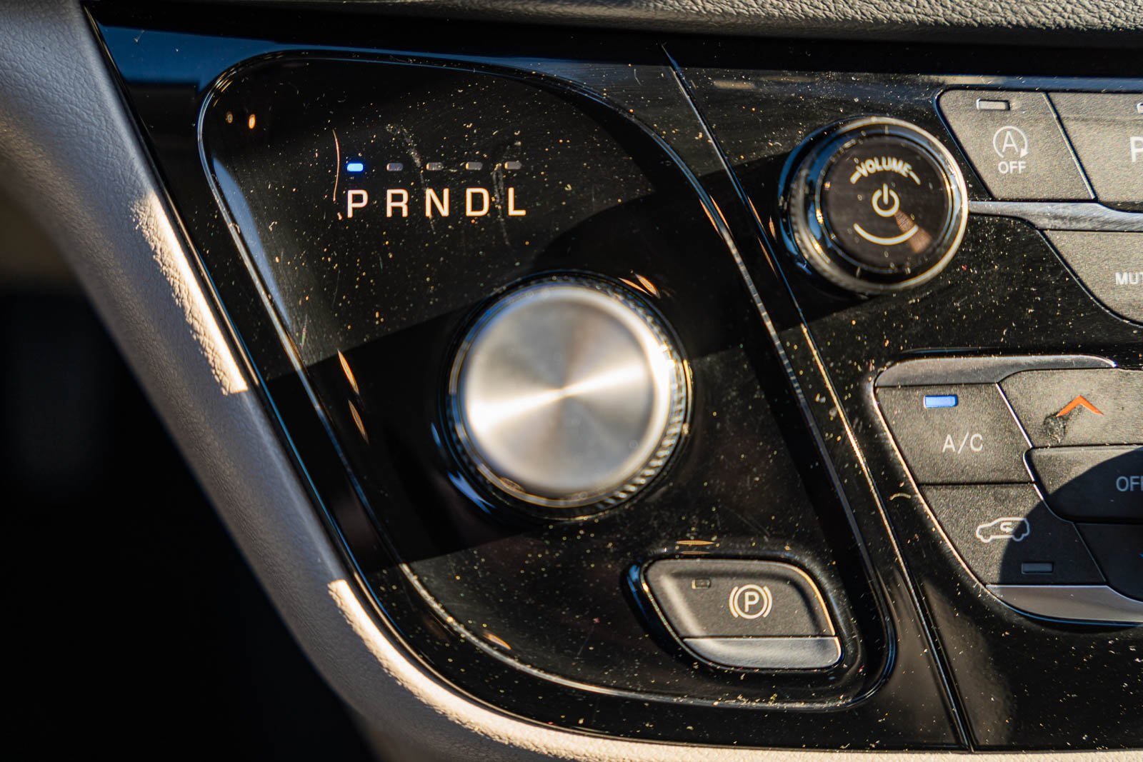 Used 2023 Chrysler Pacifica Touring-L image 30