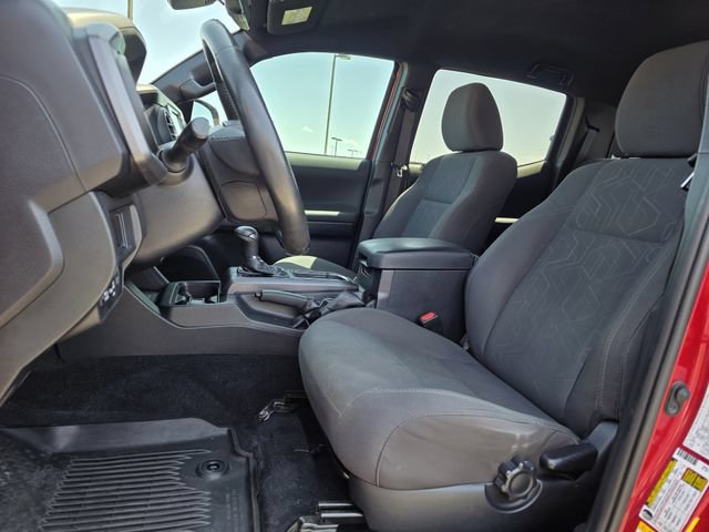 Used 2018 Toyota Tacoma TRD Off-Road RWD image 13