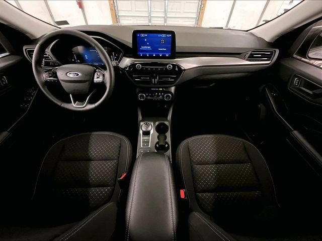 Certified 2024 Ford Escape Active AWD/4WD image 14