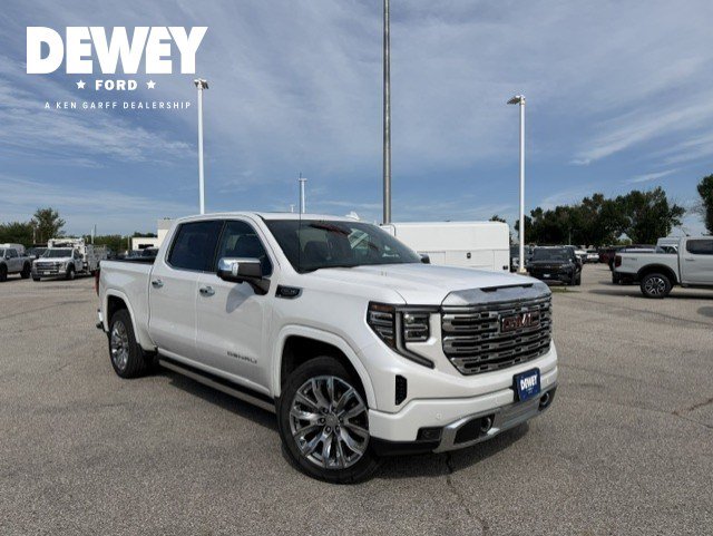 Used 2025 GMC Sierra 1500 Denali w/ Denali Reserve Package AWD/4WD image 1