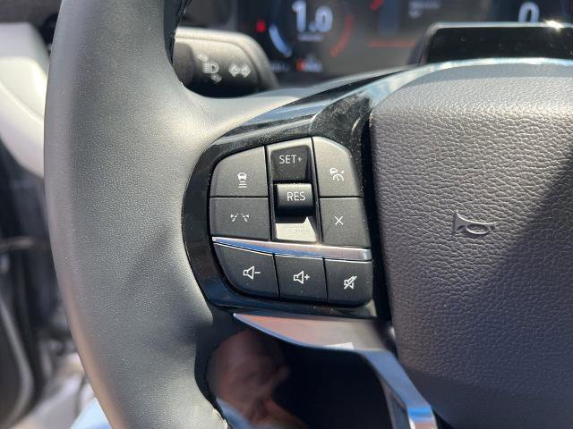 Certified 2025 Ford Explorer Platinum w/ Ultimate Package image 30