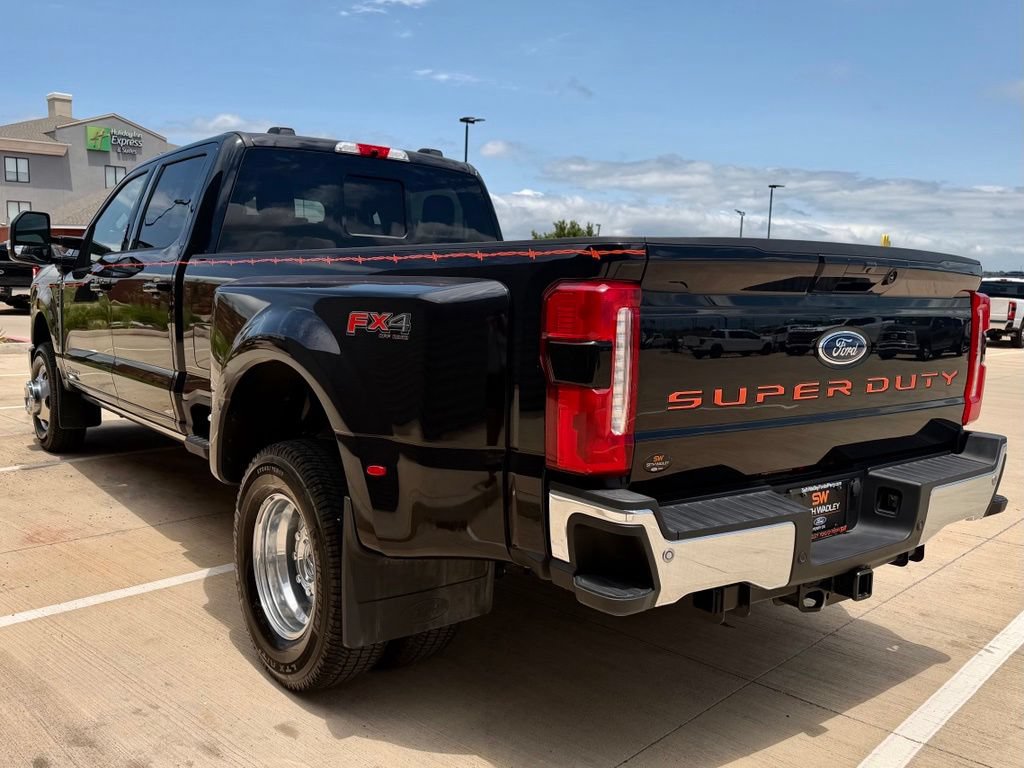 Certified 2026 Ford F350 Lariat w/ Lariat Ultimate Package AWD/4WD image 7