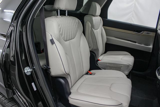 Used 2024 Hyundai Palisade Limited AWD/4WD image 17