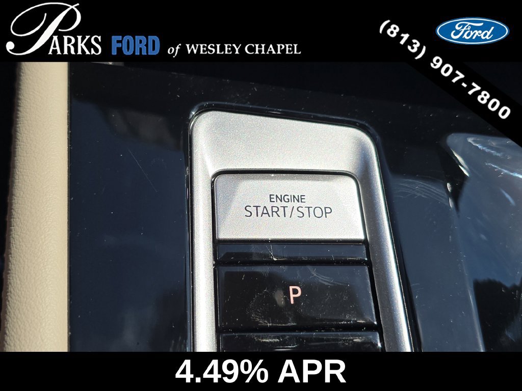 Used 2025 Volkswagen Atlas SE FWD image 27