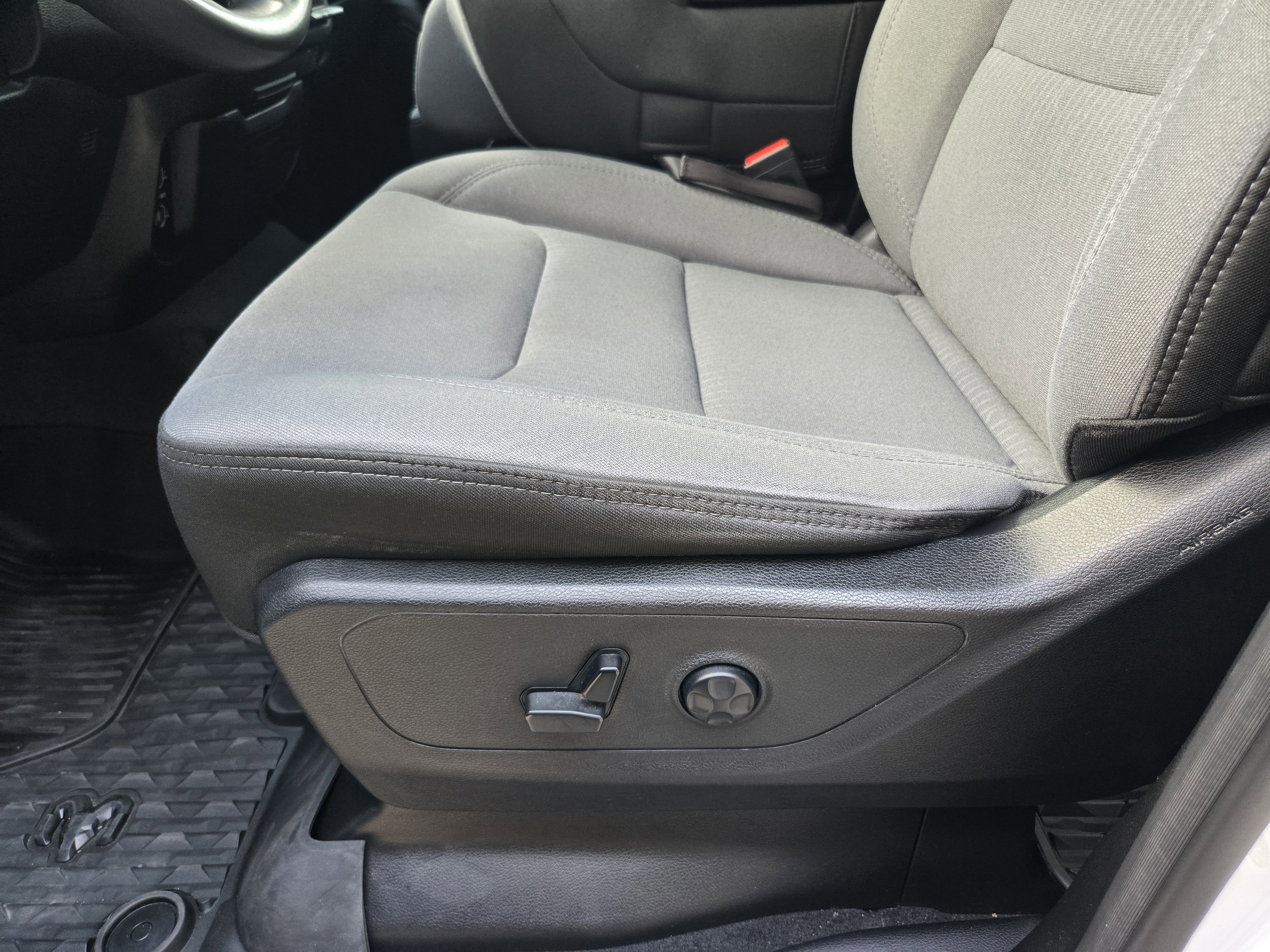 Used 2021 RAM 1500 Lone Star image 18