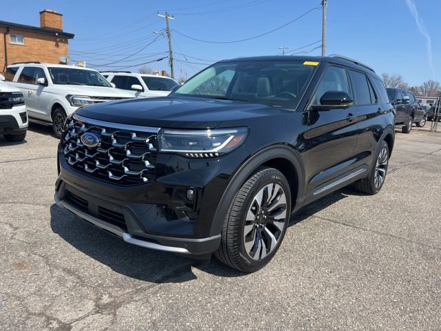 Certified 2025 Ford Explorer Platinum w/ LUX Leather Package AWD/4WD image 6