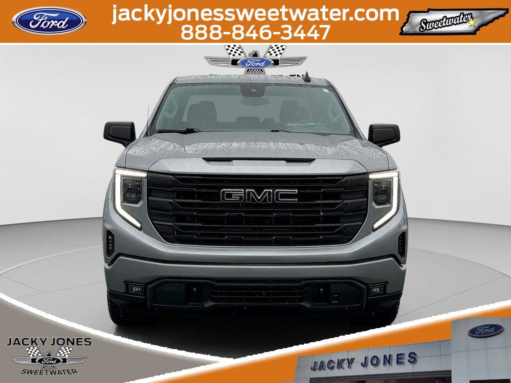 Used 2023 GMC Sierra 1500 Elevation AWD/4WD image 8