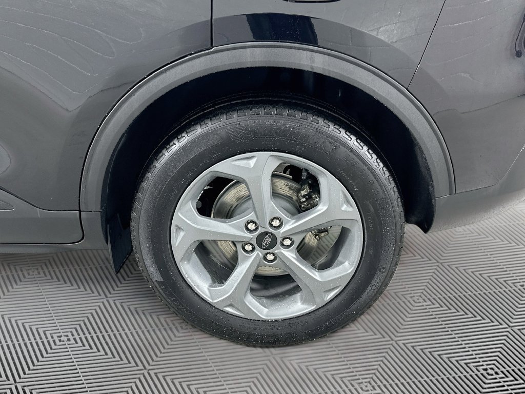 Certified 2025 Ford Escape ST-Line AWD/4WD image 26