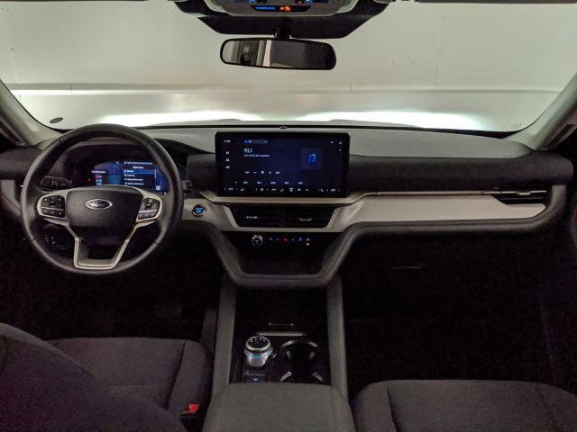 Certified 2025 Ford Explorer Active image 7