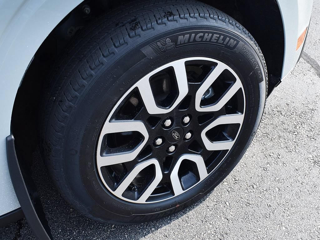 Certified 2024 Ford Maverick Lariat FWD image 9