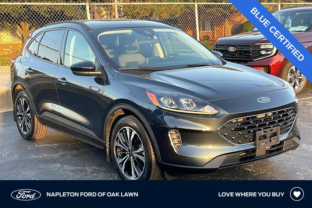 Certified 2022 Ford Escape SE w/ SE Sport Appearance Package AWD/4WD image 1