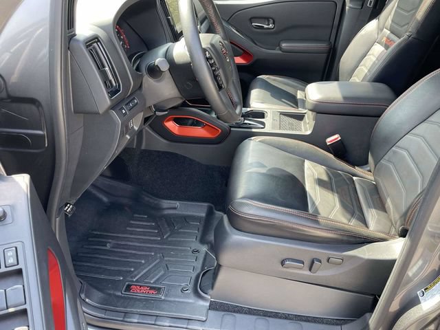 Used 2025 Nissan Frontier PRO-4X w/ Pro Premium Package AWD/4WD image 8