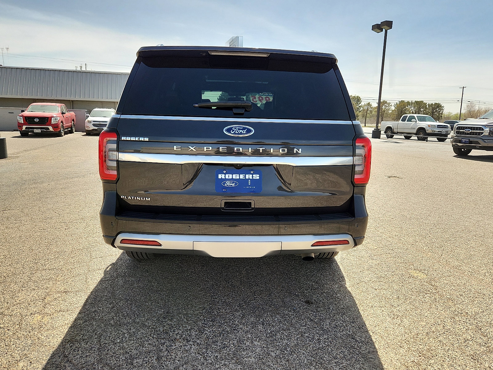 Certified 2023 Ford Expedition Platinum image 4