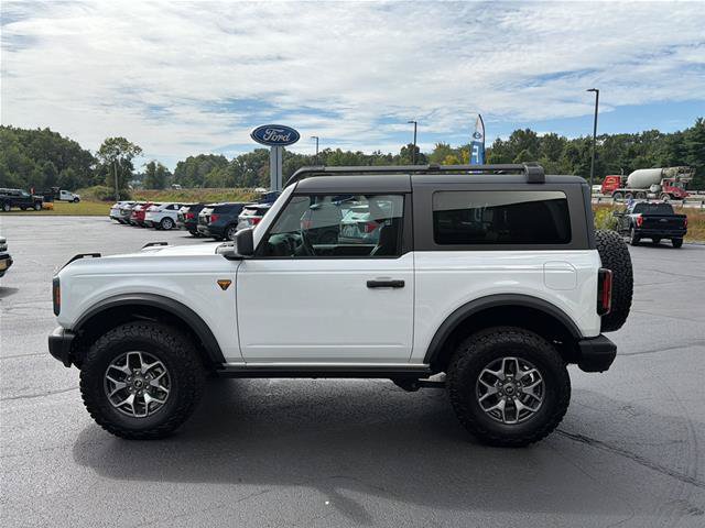 Certified 2025 Ford Bronco Badlands AWD/4WD image 4