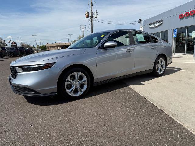 Used 2023 Honda Accord LX image 3
