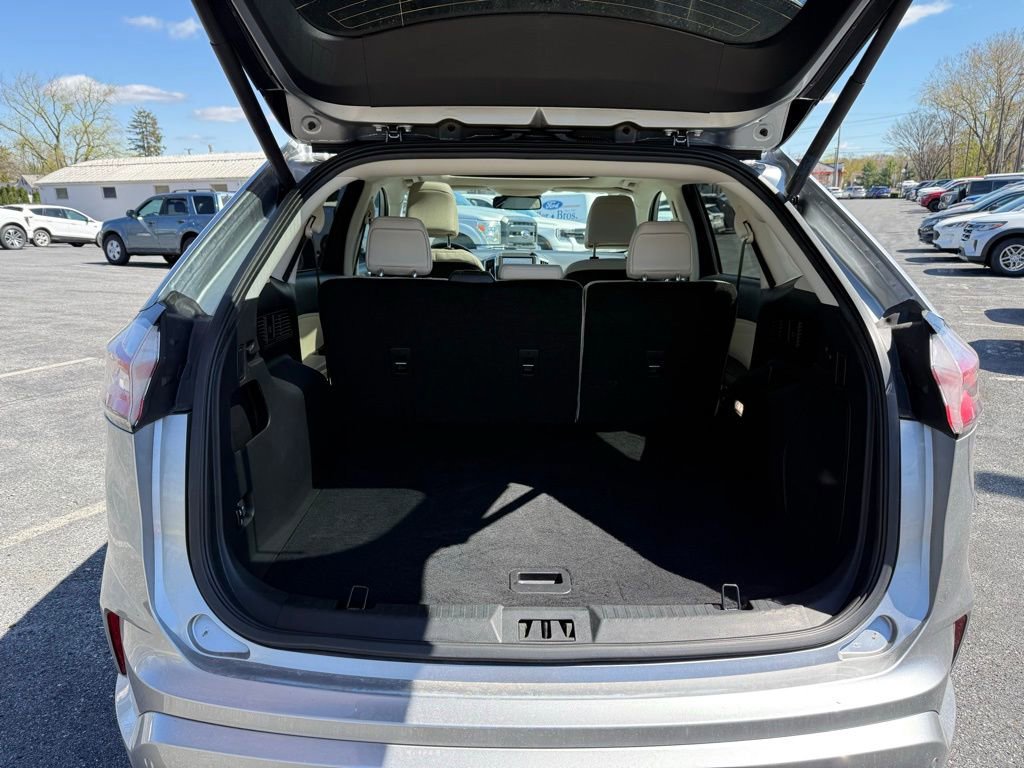 Certified 2024 Ford Edge Titanium w/ Titanium Elite Package image 21