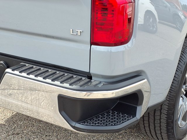 Used 2024 Chevrolet Silverado 1500 LT AWD/4WD image 22