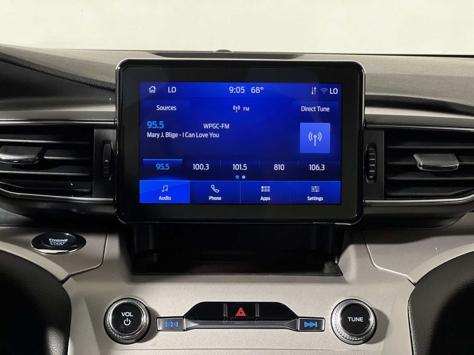 Certified 2023 Ford Explorer XLT w/ Equipment Group 202A AWD/4WD image 16