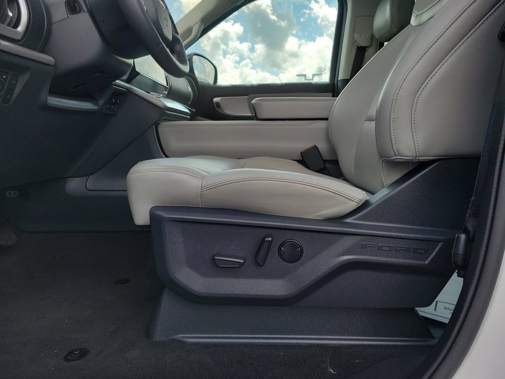 Certified 2025 Ford Expedition Max Active AWD/4WD image 19