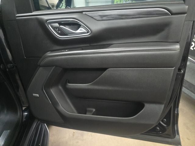 Used 2021 GMC Yukon XL SLT AWD/4WD image 6