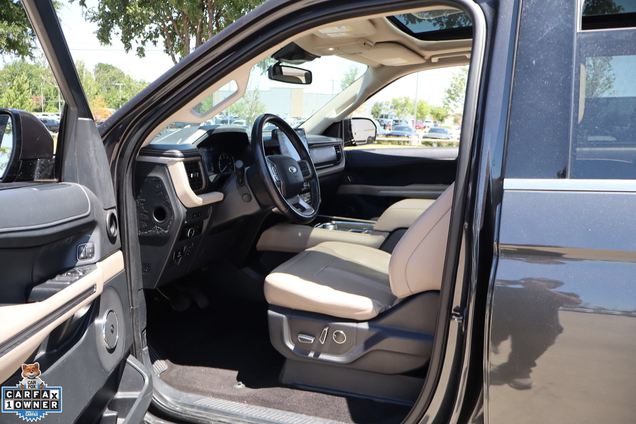 Certified 2023 Ford Expedition Max Limited RWD image 26