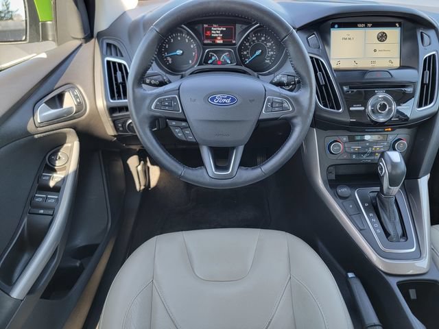 Certified 2018 Ford Focus Titanium w/ Titanium Technology Package FWD image 31
