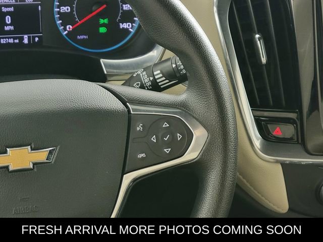Used 2022 Chevrolet Traverse LS image 30