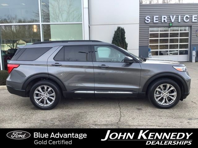 Certified 2023 Ford Explorer XLT w/ Equipment Group 202A image 5