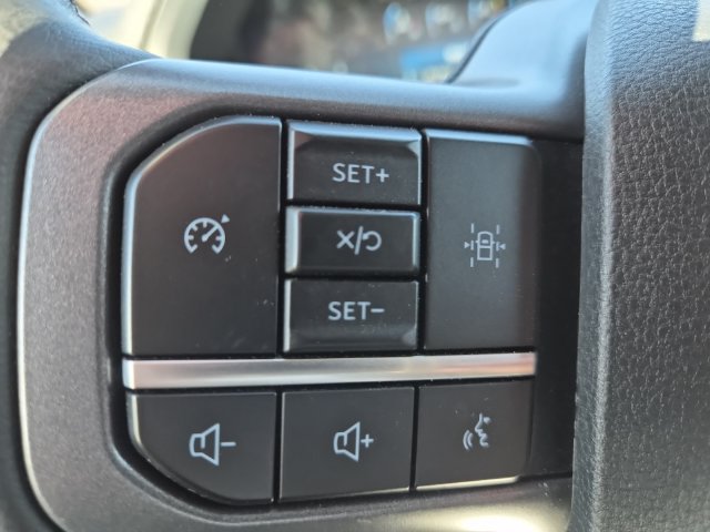 Certified 2025 Ford F150 XLT w/ Equipment Group 301A Standard AWD/4WD image 19