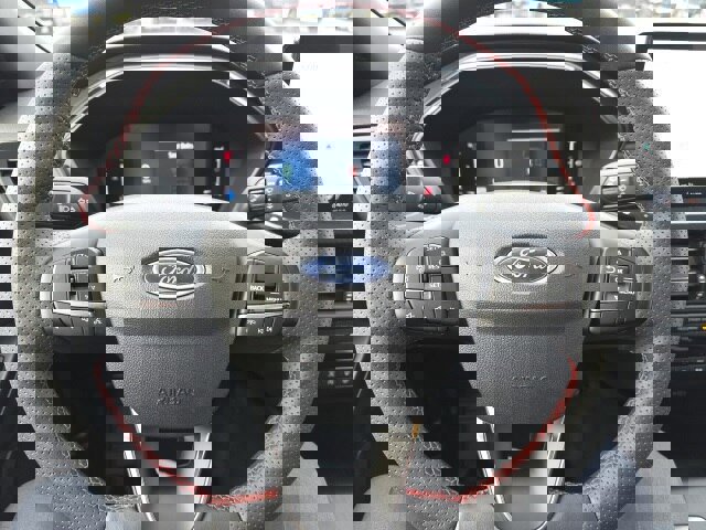 Certified 2023 Ford Escape ST-Line w/ Tech Pack #1 image 13