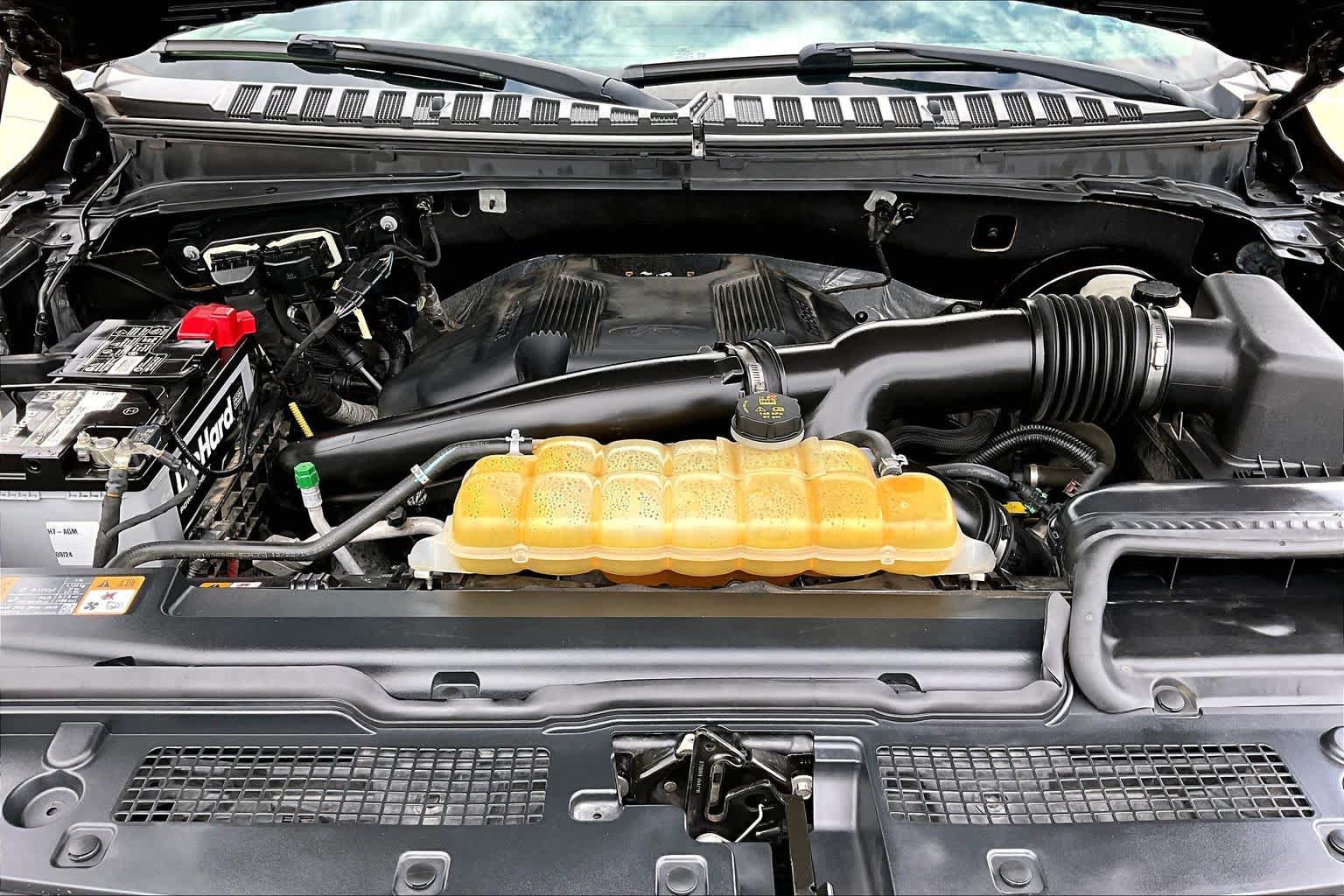 Certified 2019 Ford Expedition Platinum RWD image 31