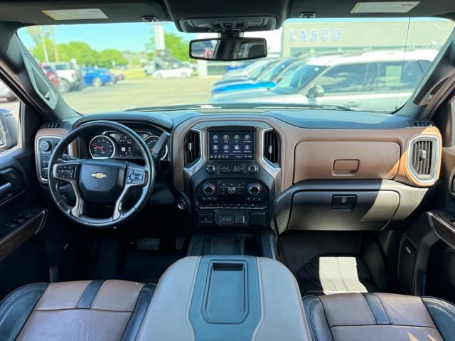 Used 2021 Chevrolet Silverado 1500 High Country w/ Z71 Off-Road Package AWD/4WD video 2
