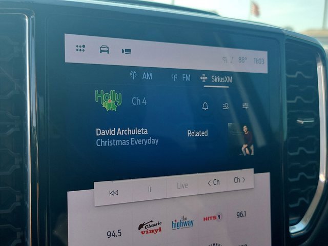 Certified 2024 Ford Ranger Lariat w/ Trailer Tow Package image 29