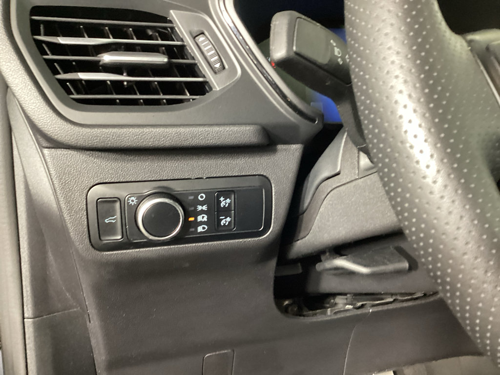 Certified 2024 Ford Escape ST-Line w/ Tech Pack #1 AWD/4WD image 23