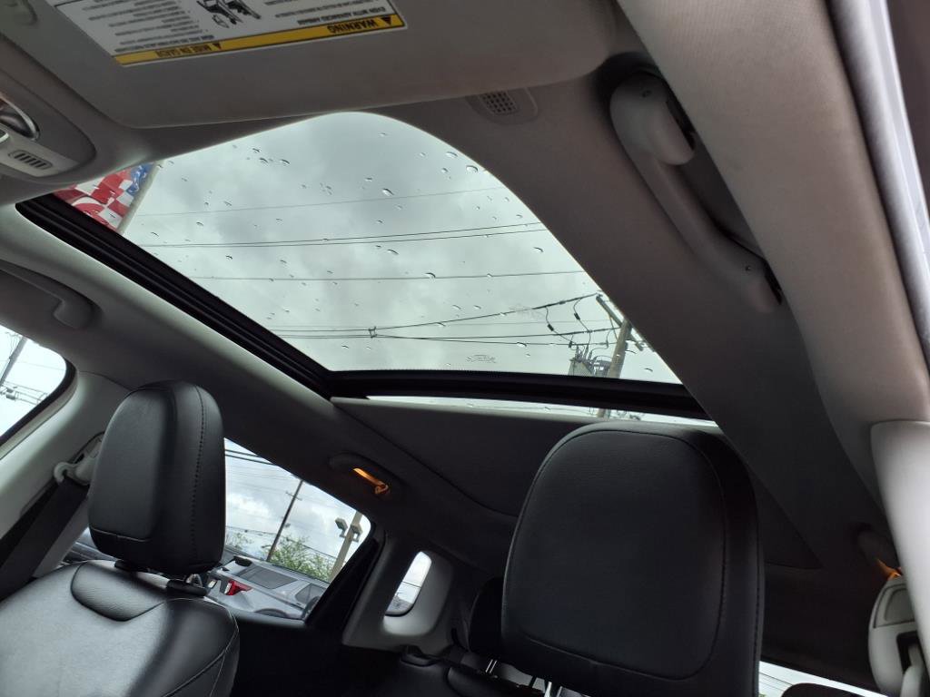 Used 2020 Jeep Compass Latitude image 16