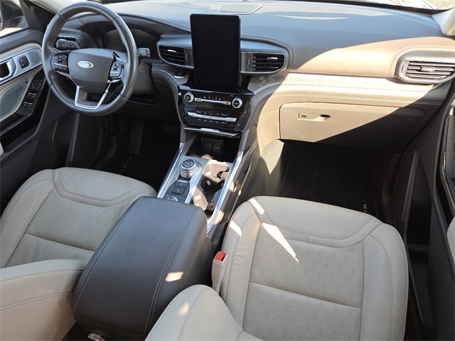 Certified 2022 Ford Explorer Platinum w/ Equipment Group 601A image 35