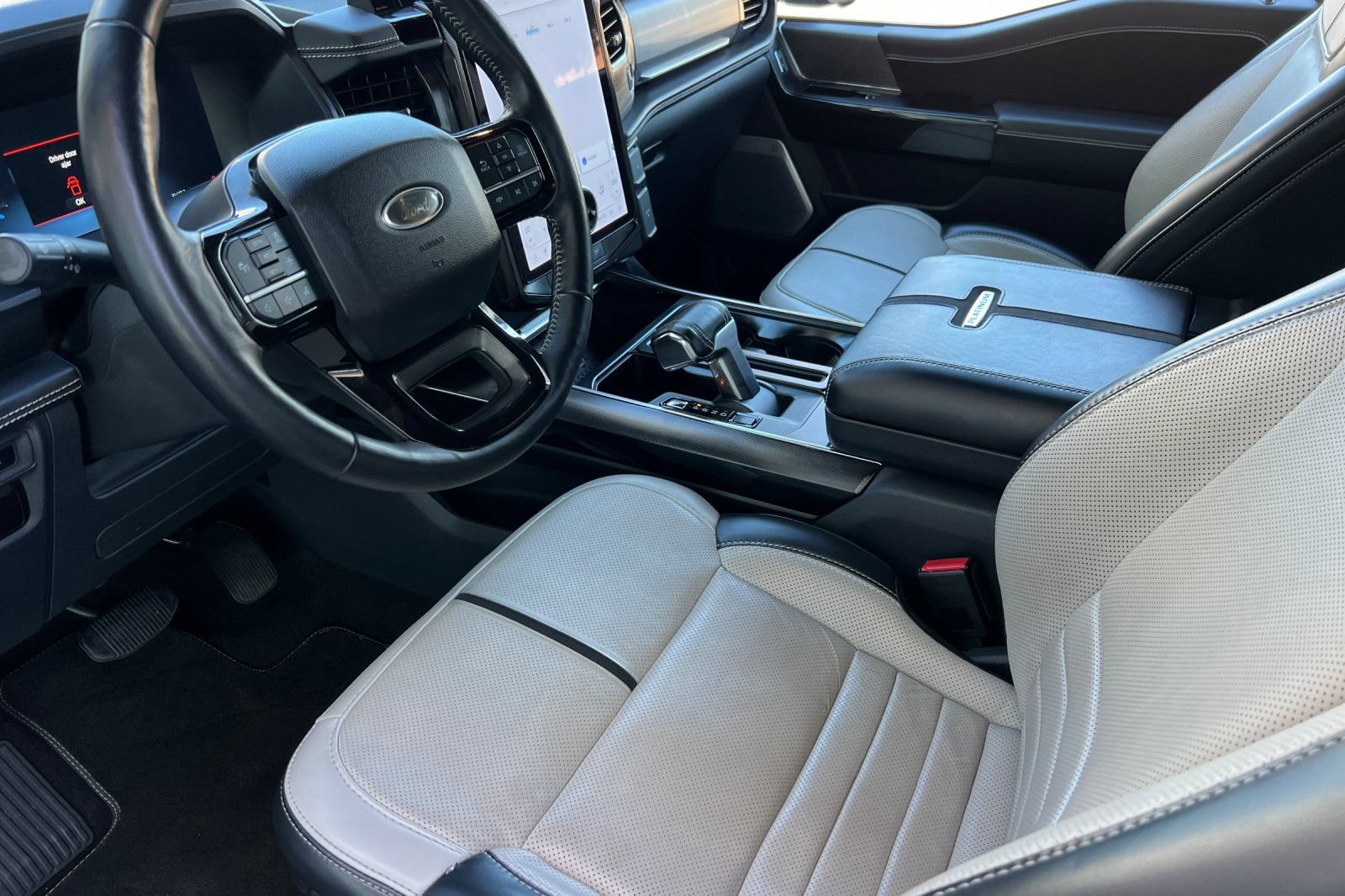 Certified 2023 Ford F150 Lightning Platinum AWD/4WD image 12