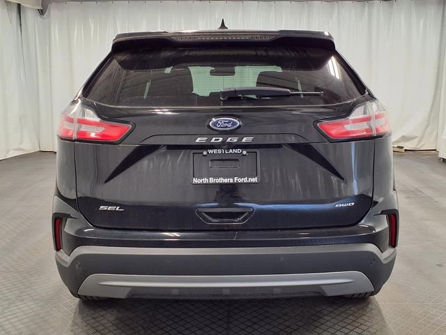 Certified 2023 Ford Edge SEL w/ Convenience Package AWD/4WD image 5