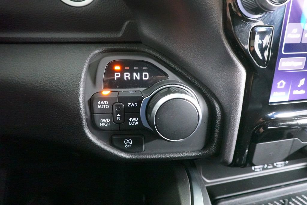 Used 2025 RAM 1500 Big Horn AWD/4WD image 16