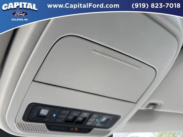 Certified 2025 Ford Expedition Active image 34