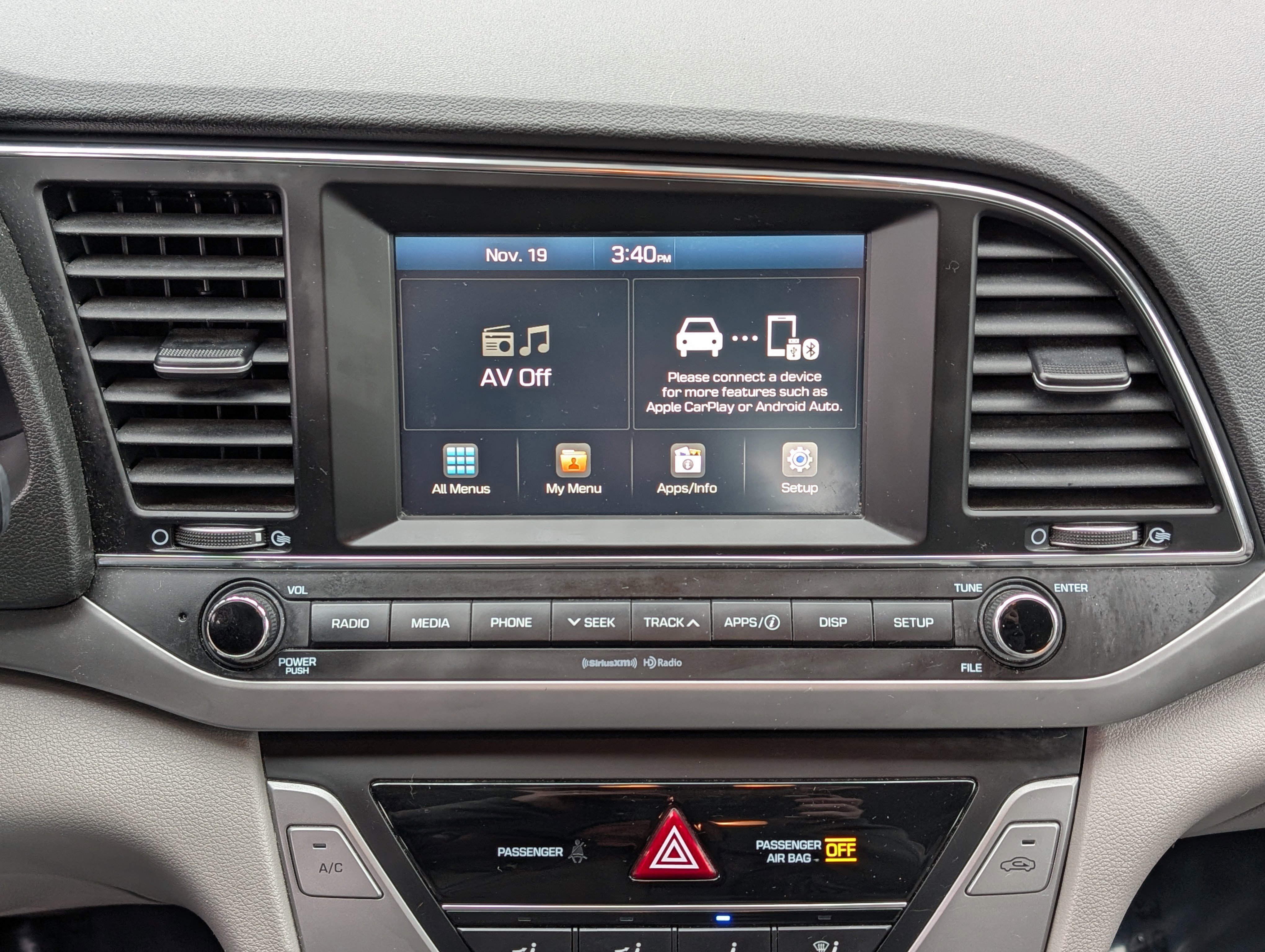 Used 2017 Hyundai Elantra SE image 22