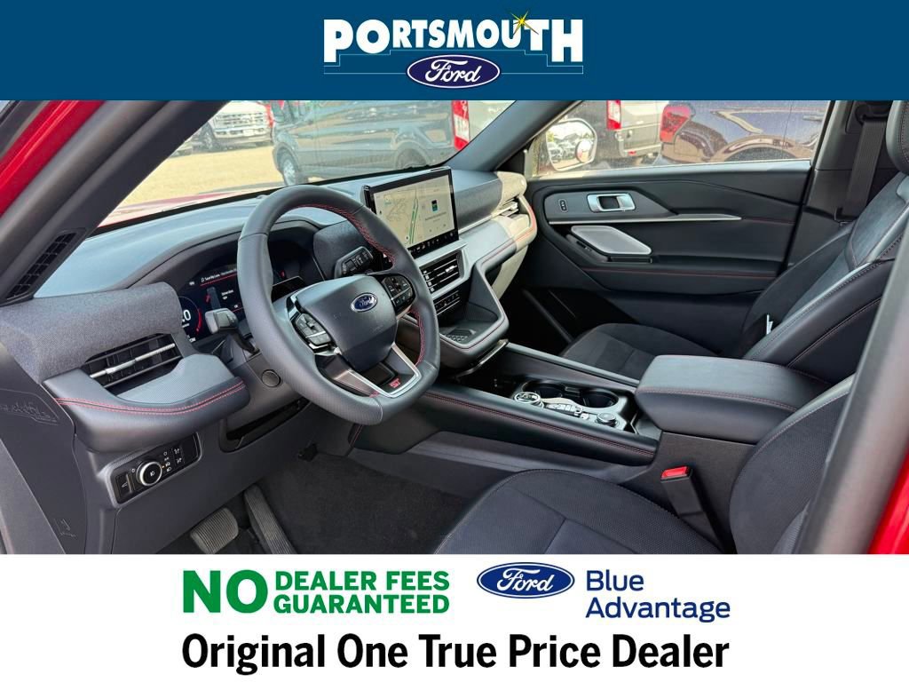 Certified 2025 Ford Explorer ST image 10
