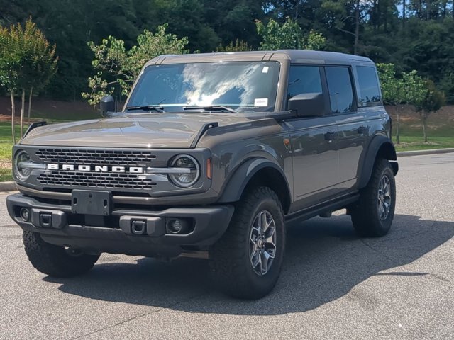 Certified 2025 Ford Bronco Badlands AWD/4WD image 8