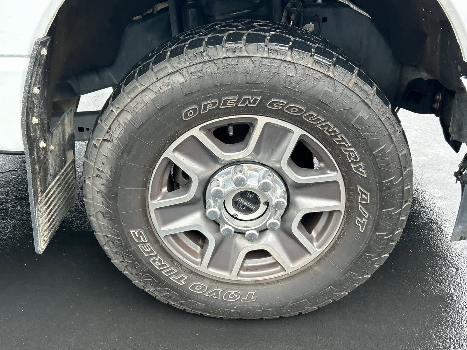 Certified 2024 Ford F350 Lariat image 18